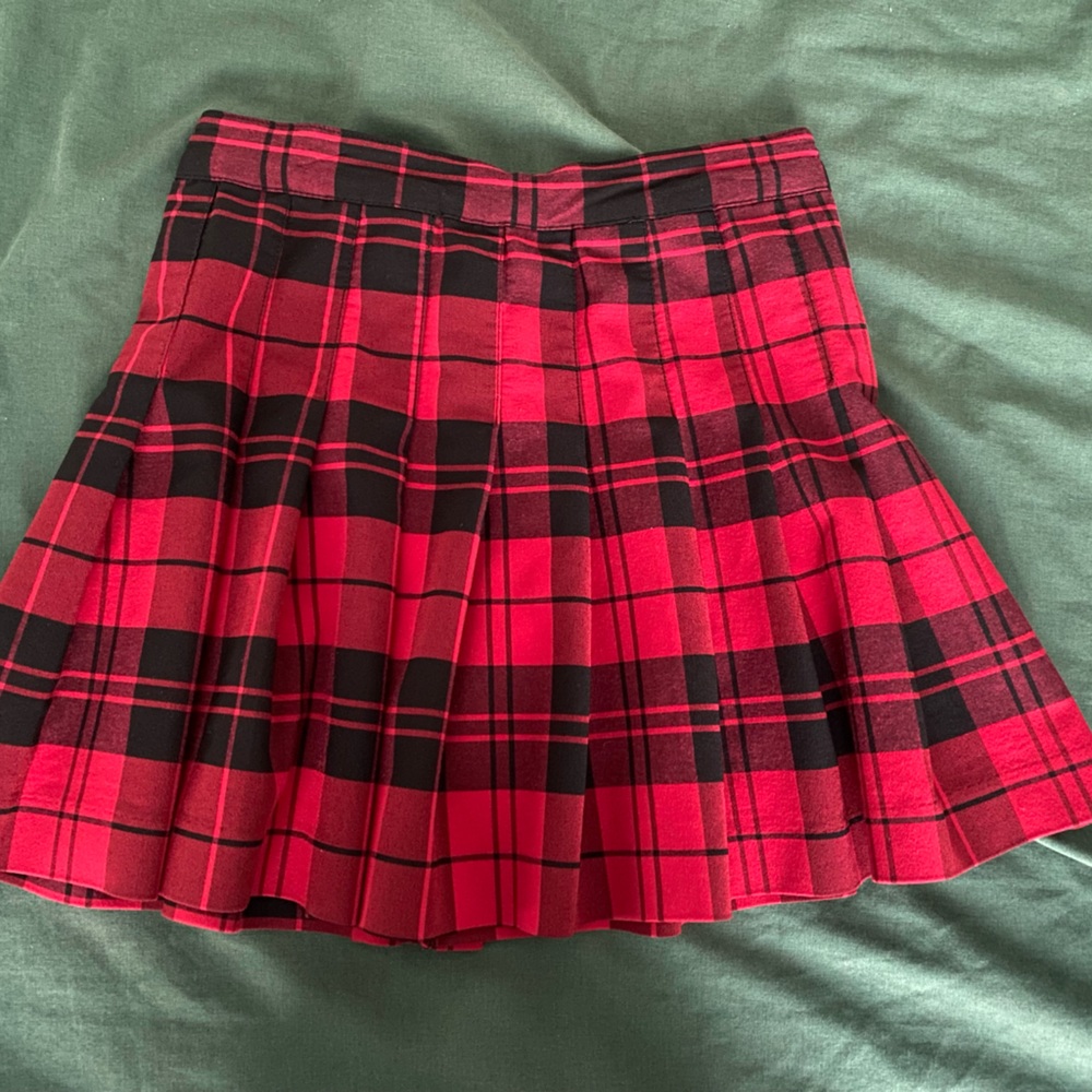 It’s barley been used. In good condition no damage.